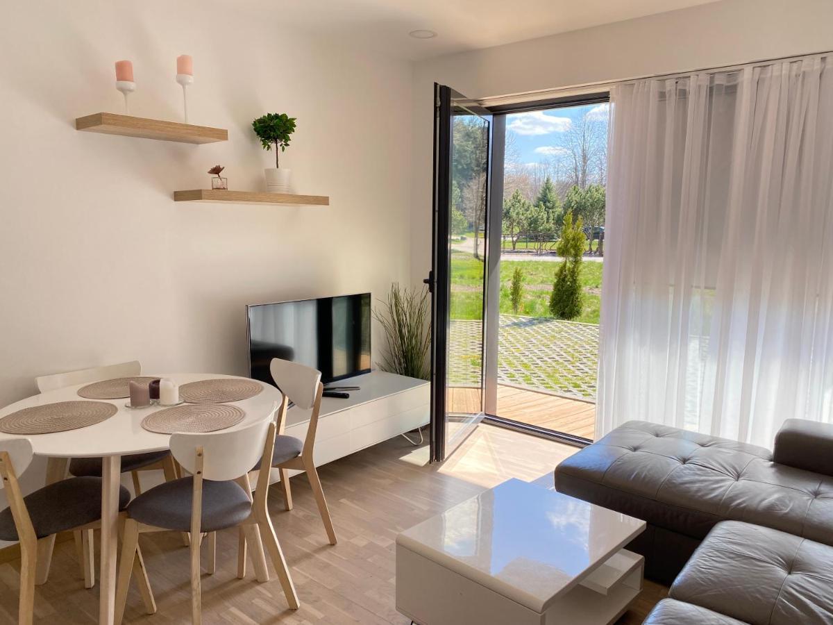 Smilciu Trio Keturvieciai Apartamentai Su Terasa Palanga Bagian luar foto